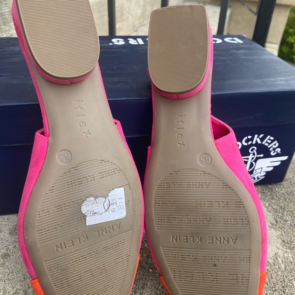 Ak Anna Klein brand new shoes - Picture 6 of 6